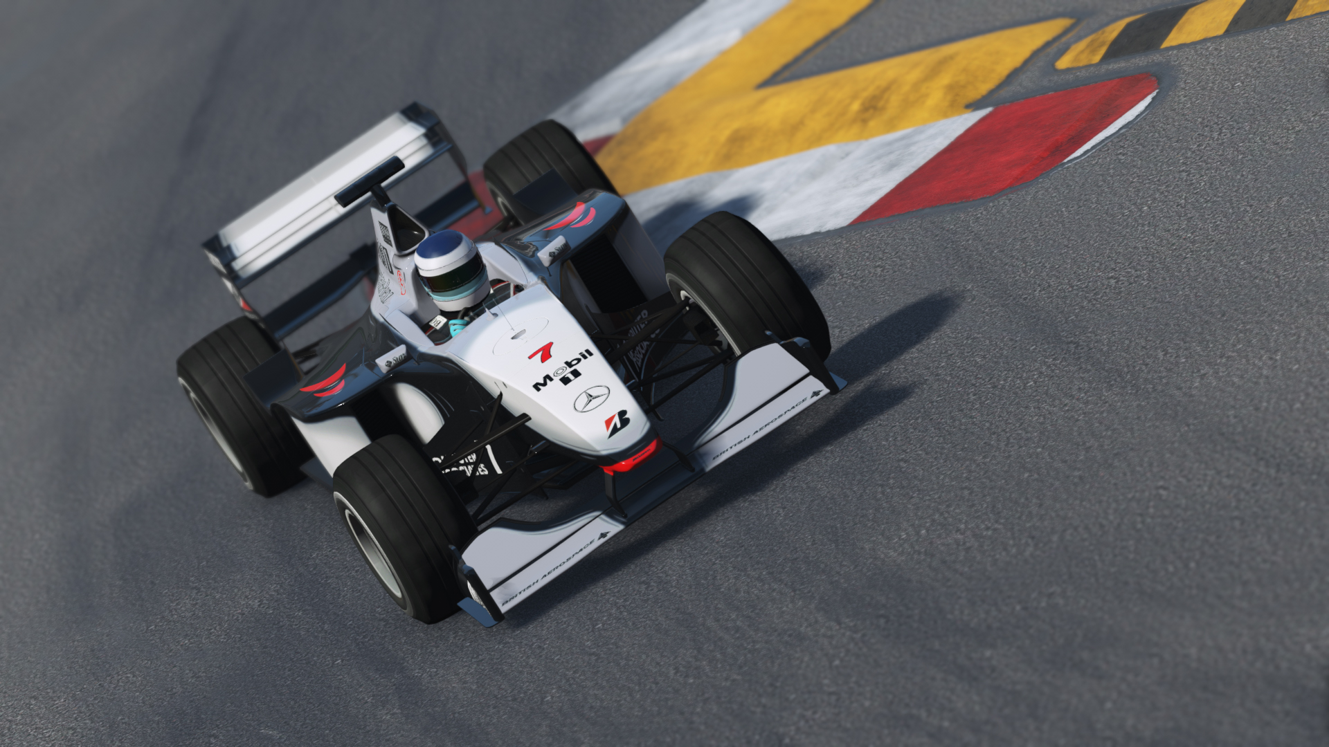 McLaren_MP413_pbr_screenshot_02_raw.jpg